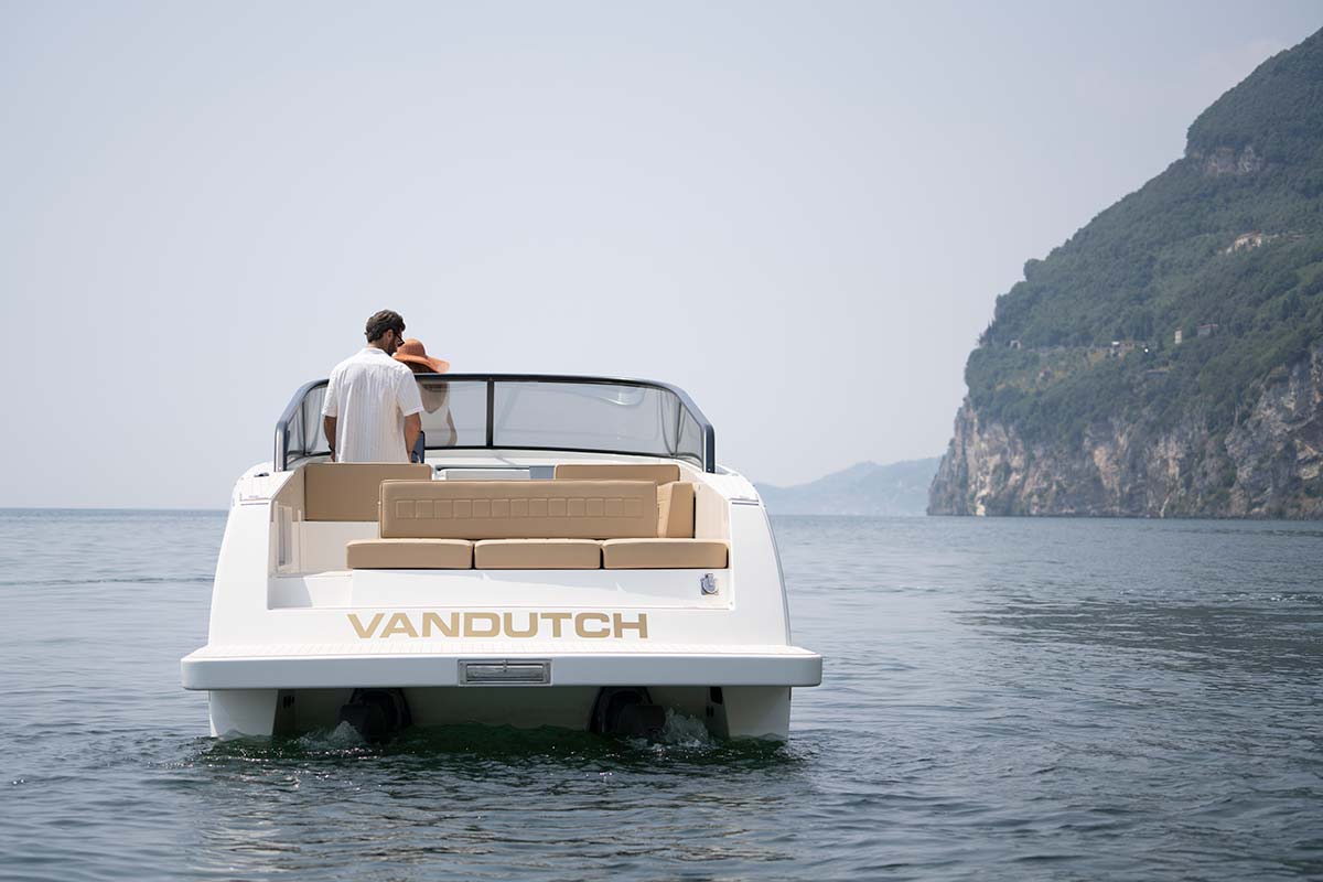 VanDutch 32 by VanDutch Yachts