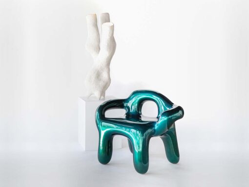 Bubble armchair and Coral Light sculpture by Léa Mestres and William Coggin (2019), courtesy of Gallery SCENE OUVERTE