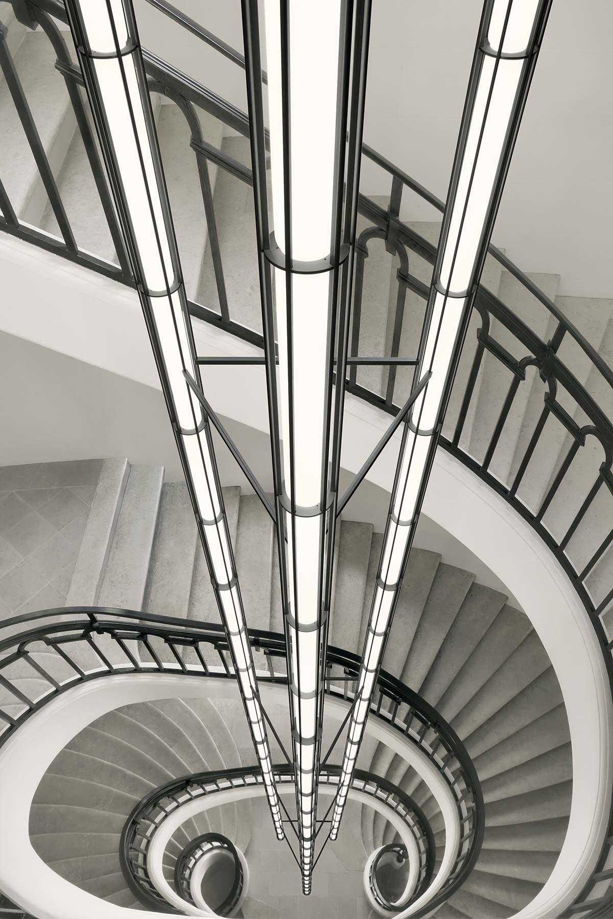 Vertical Light by Flos Bespoke - Photo © Tommaso Sartori