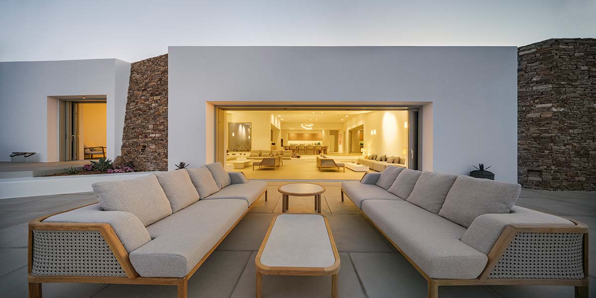 Villas by Tsolakis Architects, Antiparos, Greece