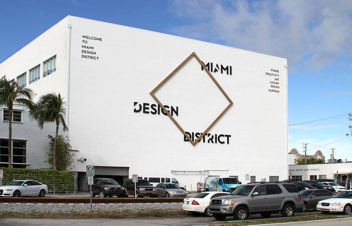 Miami Design District - Pro tip: Watch the Miami ☀️ play with