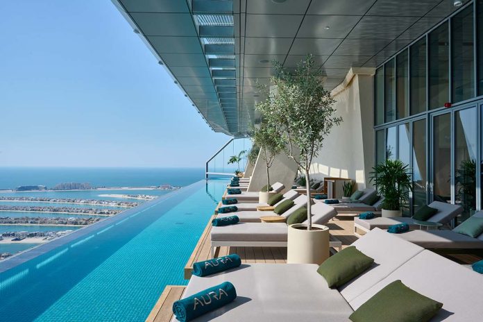 Aura Sky Pool Lounge, Dubai - Photo © courtesy of Sunset Hospitality