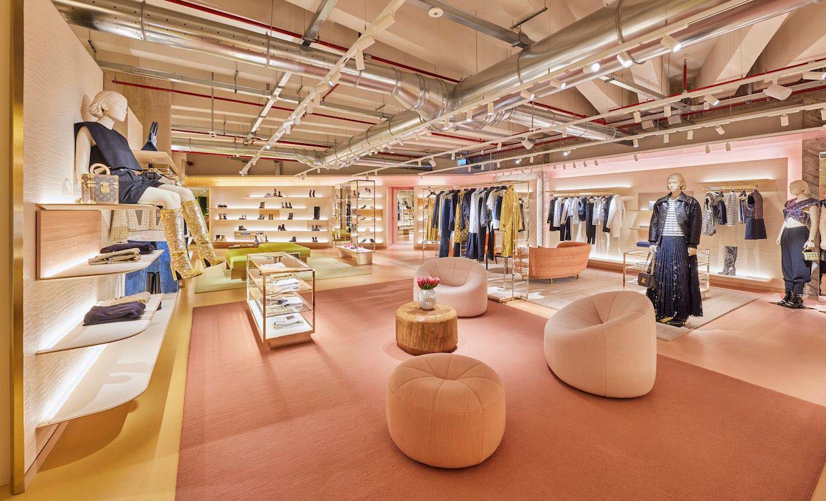 Louis Vuitton in Milan: a former garage full of fashion, history and art -  IFDM