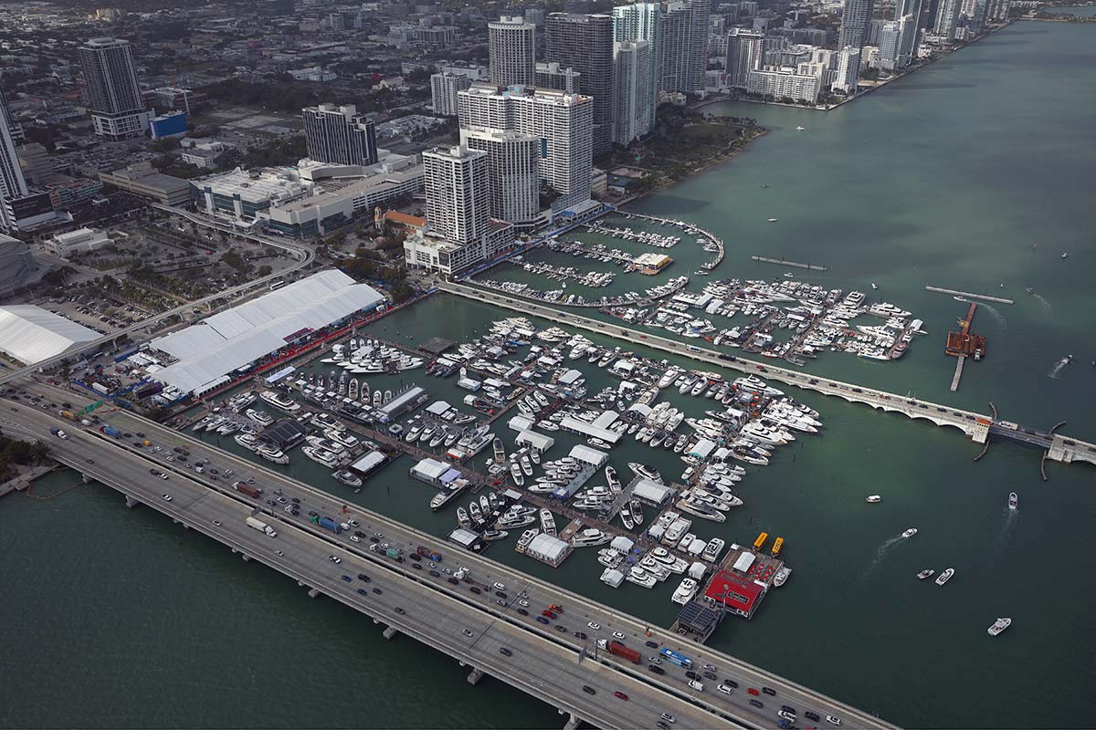 Herald Plaza, Discover Boating Miami International Boat Show