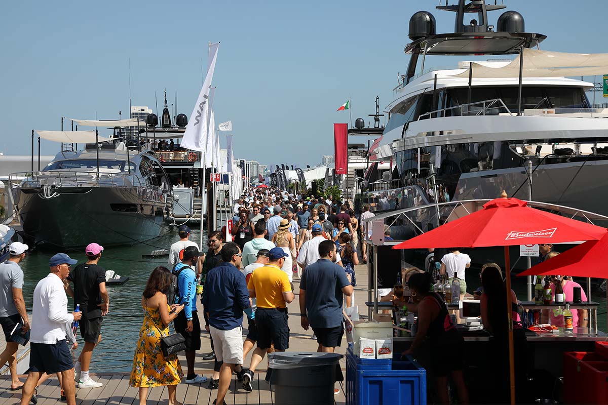Herald Plaza, Discover Boating Miami International Boat Show