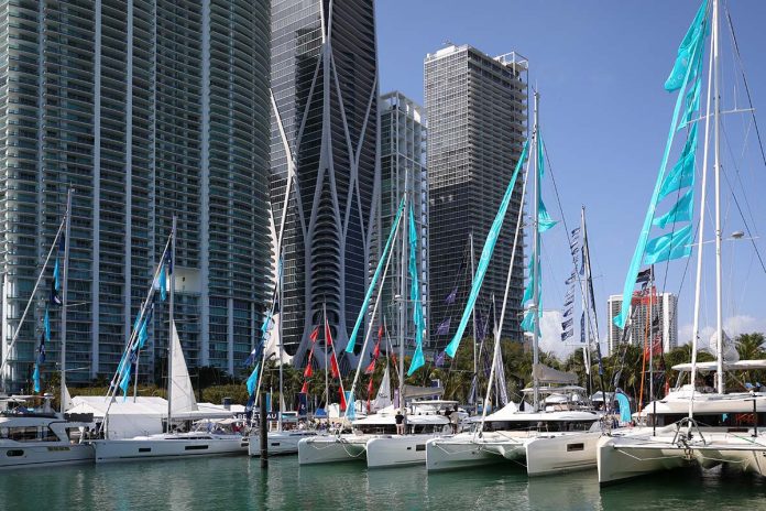 Museum Park Marina, Discover Boating Miami International Boat Show