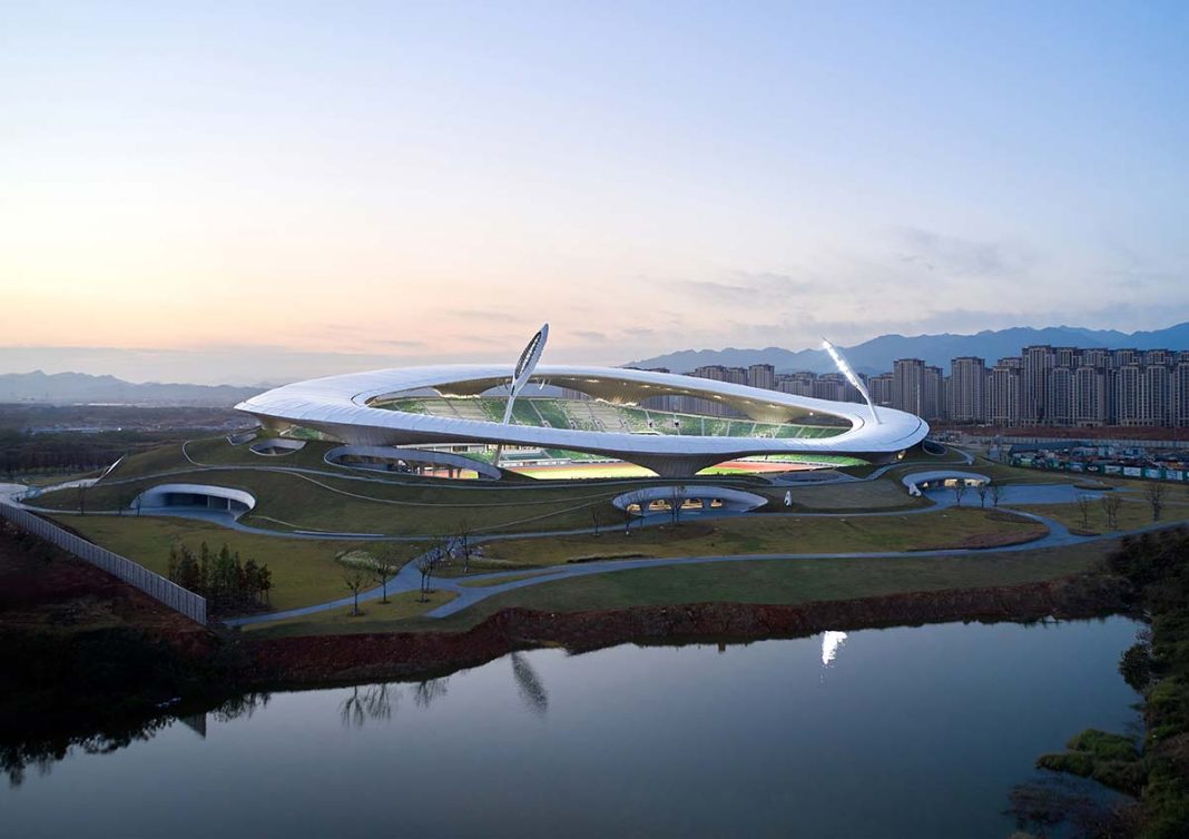Quzhou Stadium, Zhejiang Province, China - Photo © Aogvision